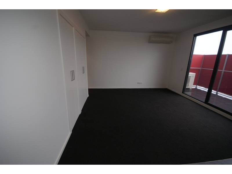 16/60 Keilor Road, Essendon VIC 3040