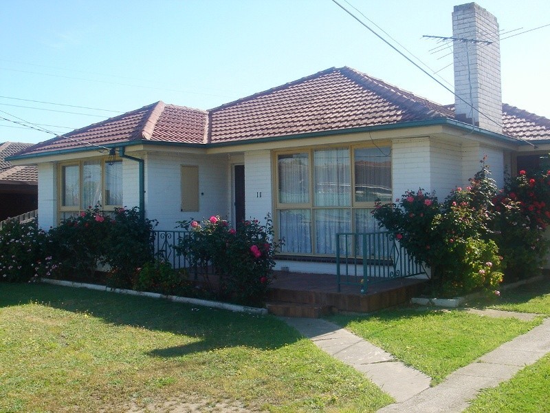 11 Shelley Street, Keilor East VIC 3033