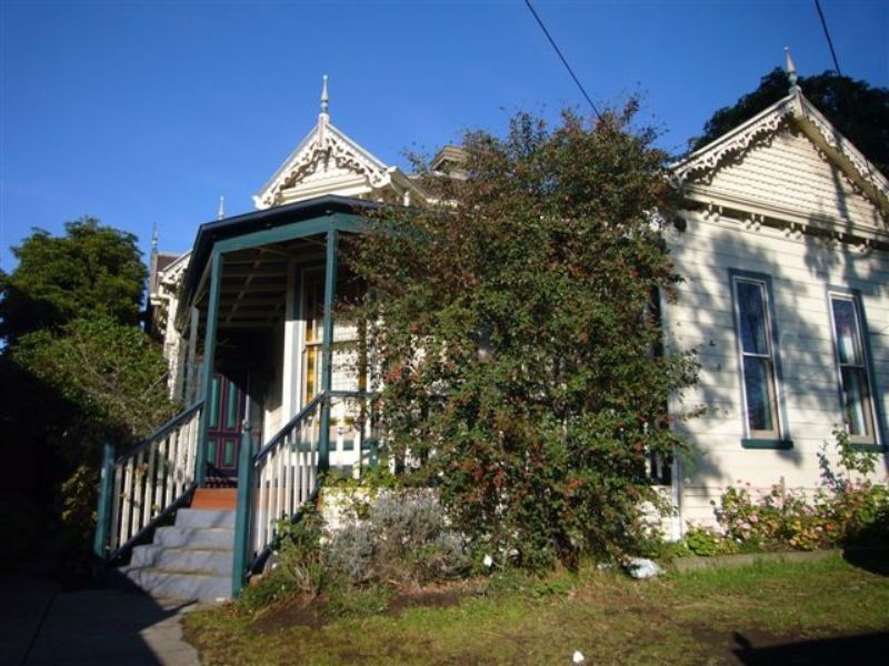 32 Ormond Road, Ascot Vale VIC 3032