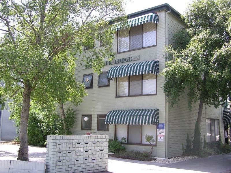 5/158 Napier Street, Essendon VIC 3040