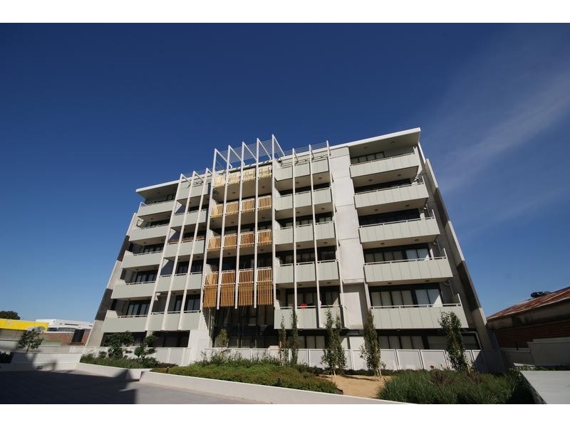 102/50 High Street, Preston VIC 3072