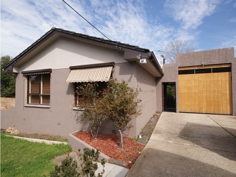 41 Hillside Grove, Airport West VIC 3042