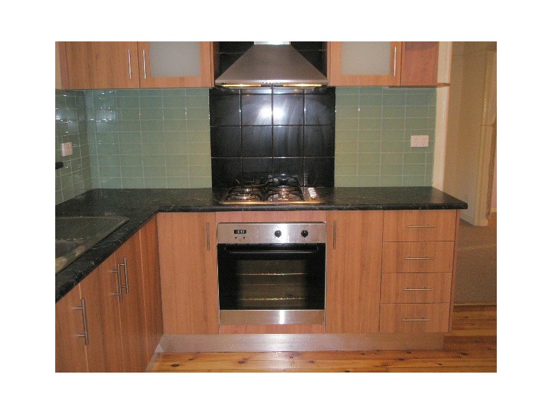 1/33 Nolan Street, Niddrie VIC 3042