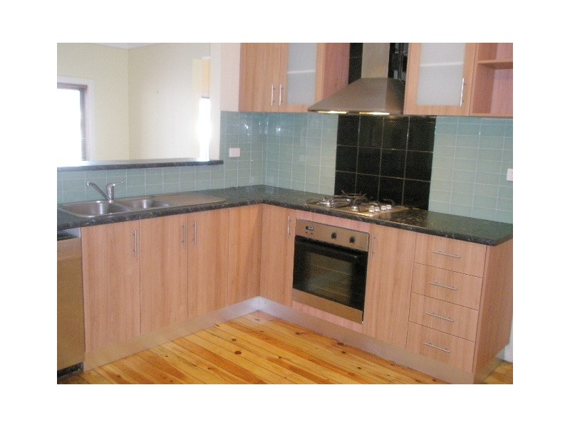 1/33 Nolan Street, Niddrie VIC 3042