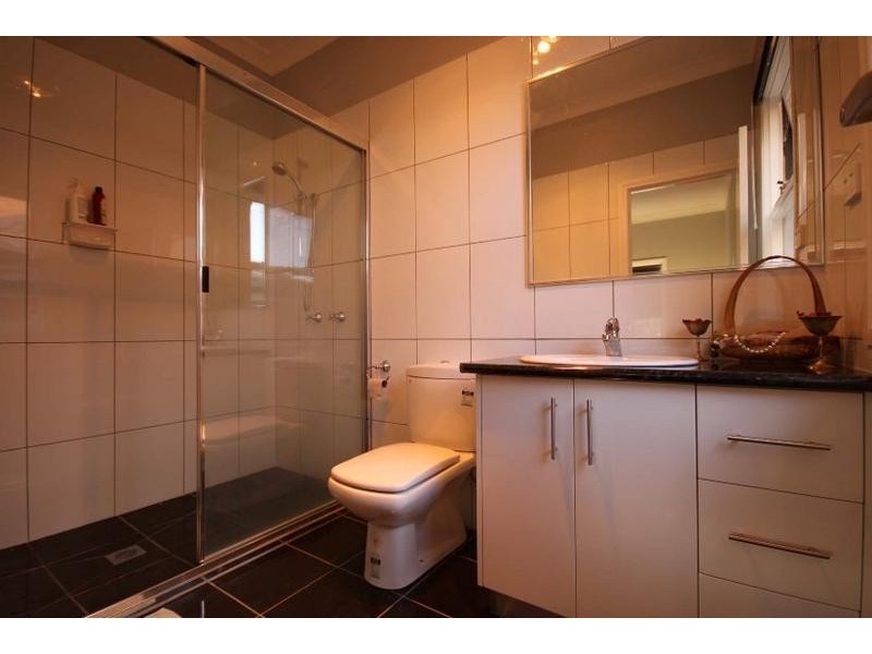 700 Pascoe Vale Road, Oak Park VIC 3046