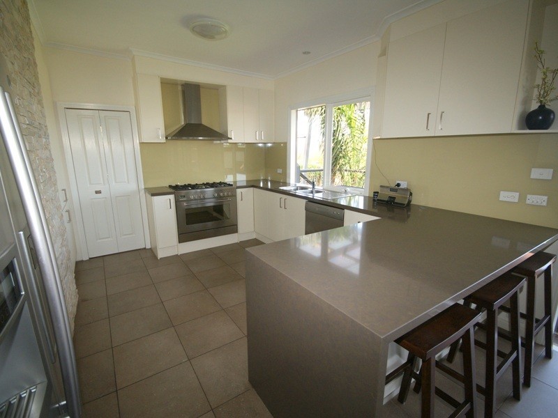 15 Josephine Street, Oak Park VIC 3046