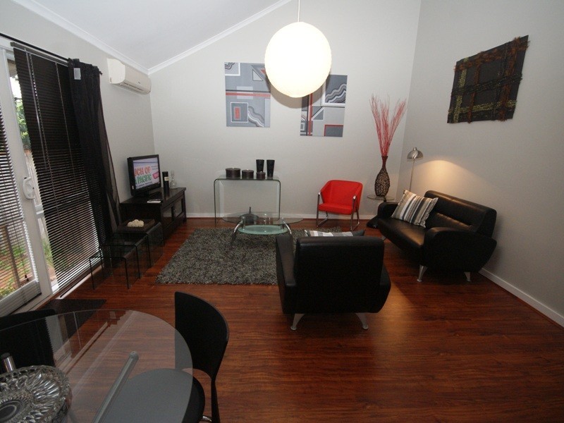 3/2 Stanley Street, Glenroy VIC 3046