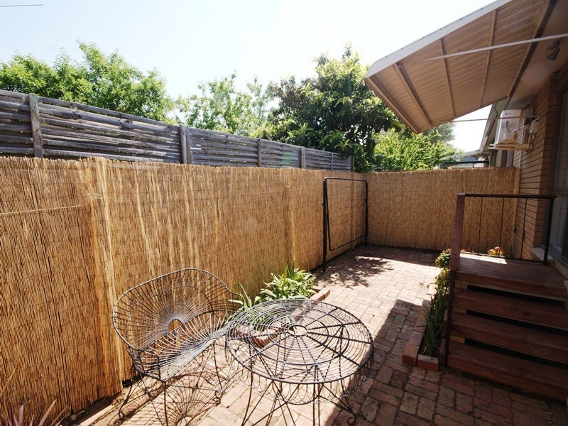 3/2 Stanley Street, Glenroy VIC 3046