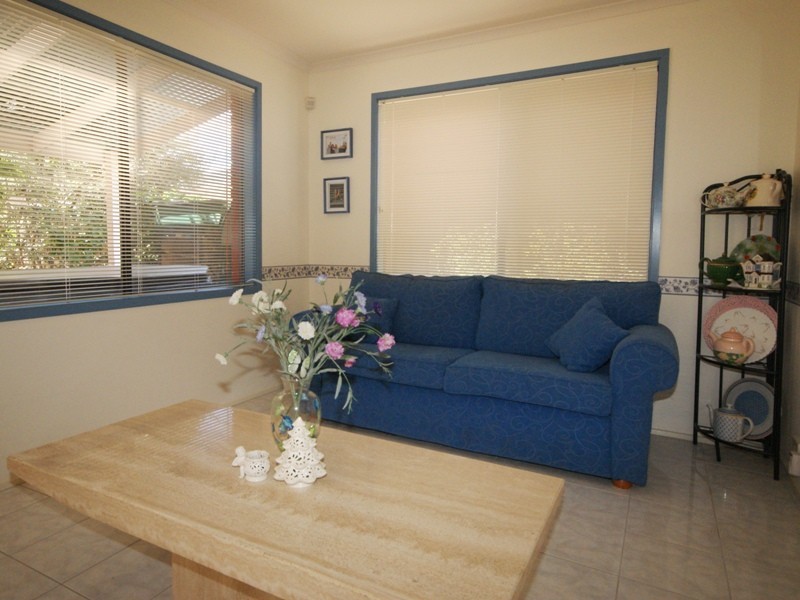 12 Martens Court, Taylors Lakes VIC 3038