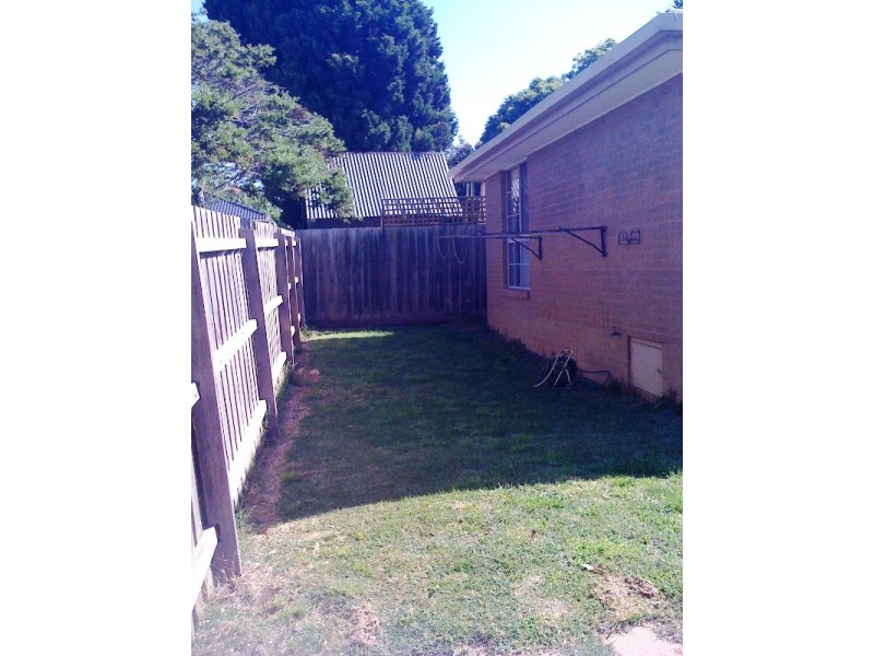 2/18 Duffy Street, Essendon North VIC 3041