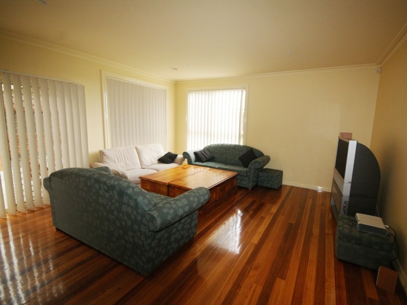 12 Lady Rose Crescent, Sydenham VIC 3037