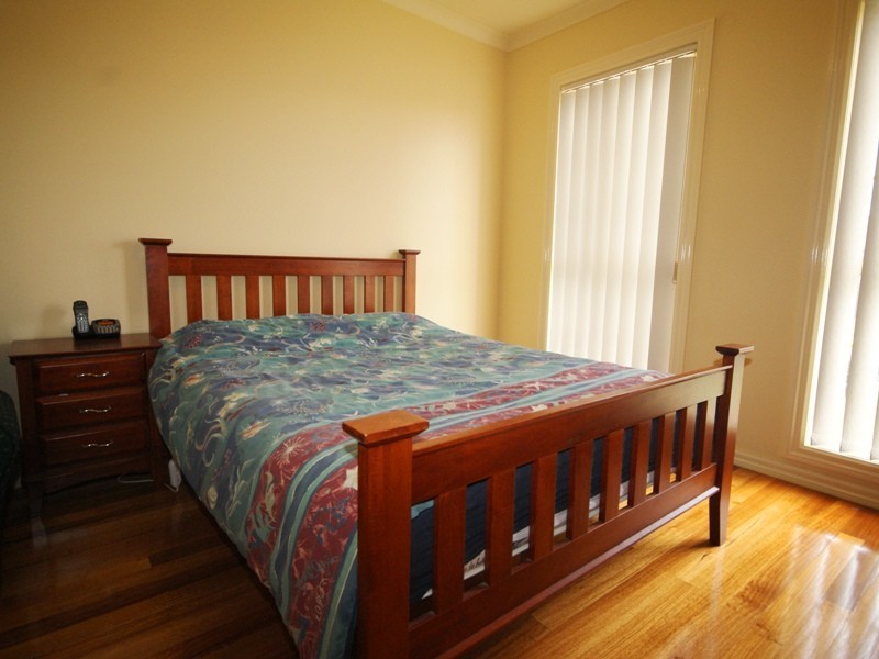 12 Lady Rose Crescent, Sydenham VIC 3037