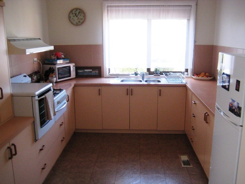 1/24 Gregory Street, Oak Park VIC 3046