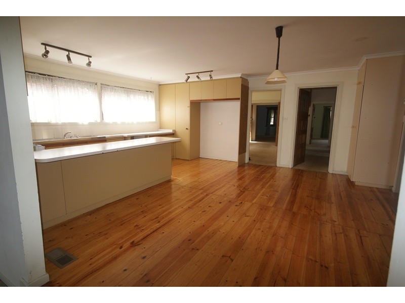 15 Woolley Street, Essendon VIC 3040