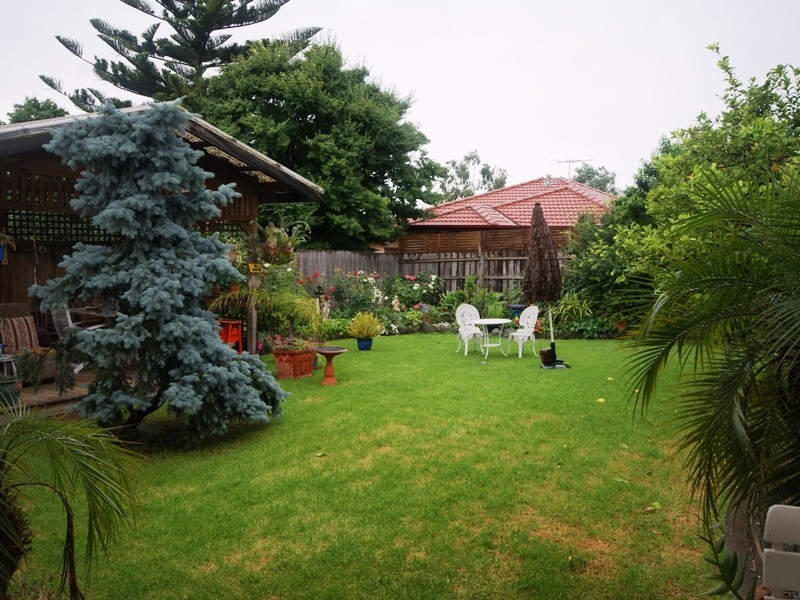 34 Rosehill Road, Niddrie VIC 3042