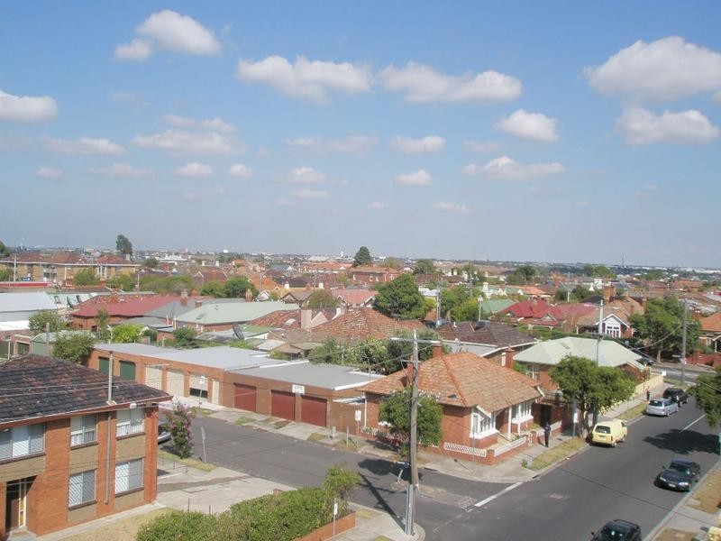 404/533-535 Mount Alexander Road, Moonee Ponds VIC 3039