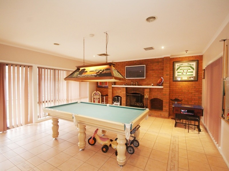 4 Electric Avenue, Glenroy VIC 3046
