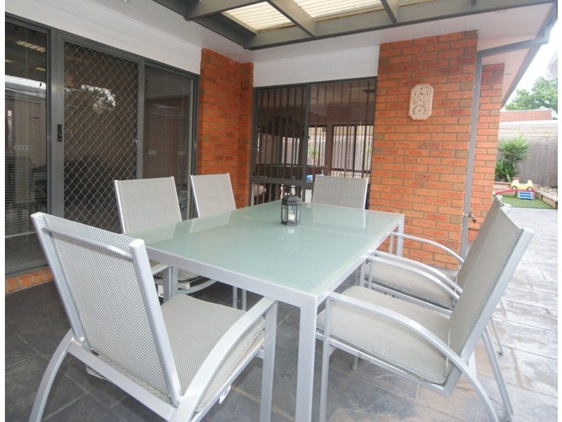 4 Electric Avenue, Glenroy VIC 3046