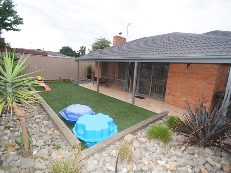 4 Electric Avenue, Glenroy VIC 3046