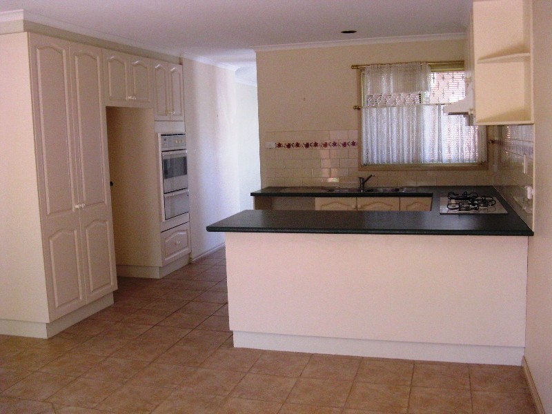 4/360 Buckley Street, Essendon VIC 3040