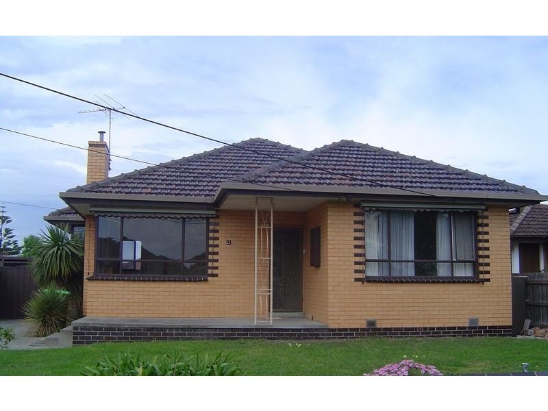 62 Ridge Drive, Avondale Heights VIC 3034