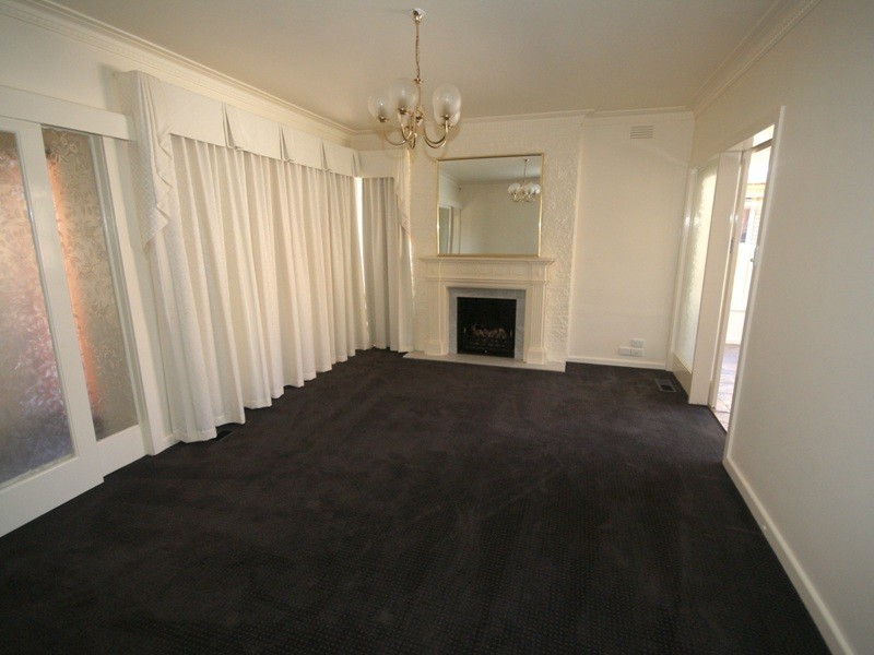 171 Mascoma Street, Strathmore VIC 3041