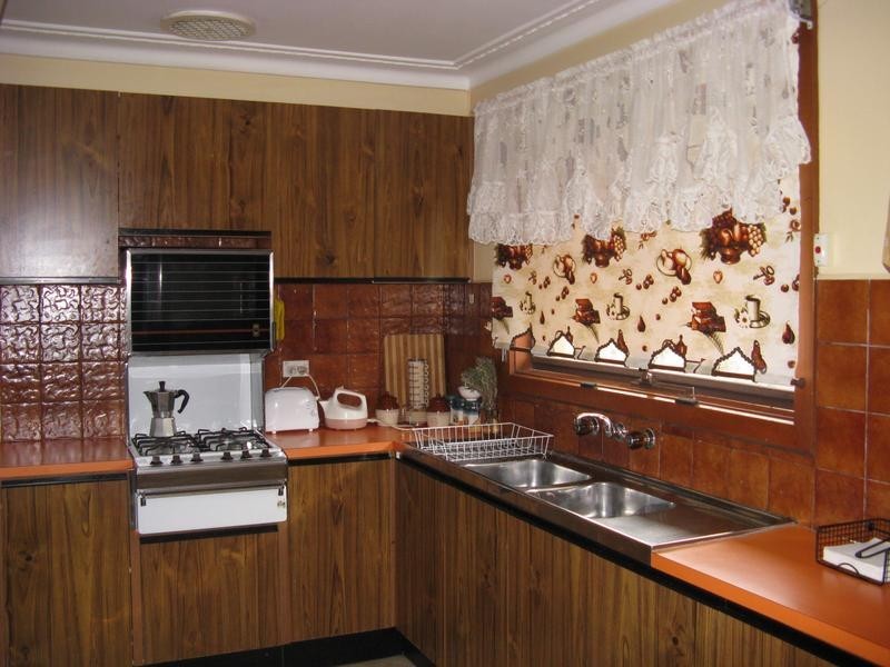 4/135 Ogilvie Street, Essendon VIC 3040