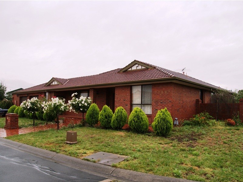 12 Darling Close, Keilor East VIC 3033