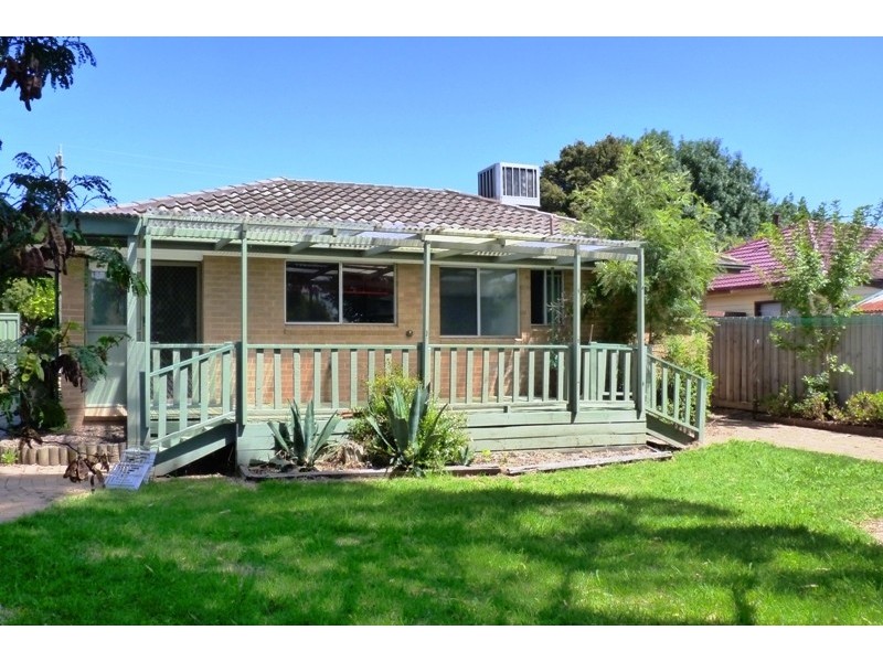29 Lawson Street, Sunbury VIC 3429