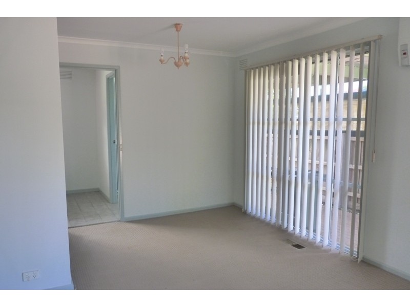 29 Lawson Street, Sunbury VIC 3429
