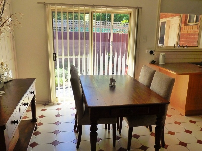 4 Irving Street, Niddrie VIC 3042