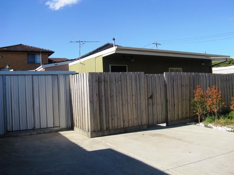 REAR/58 Cooper Street, Preston VIC 3072