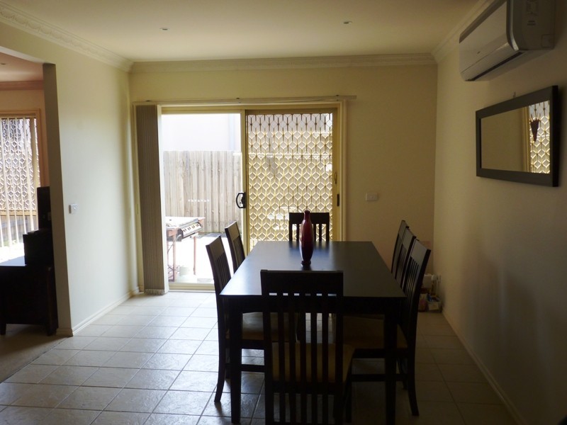 4/24 Kitchener Road, Pascoe Vale VIC 3044