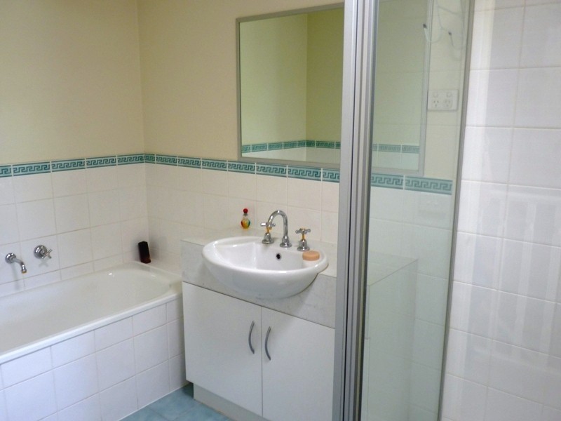 4/24 Kitchener Road, Pascoe Vale VIC 3044