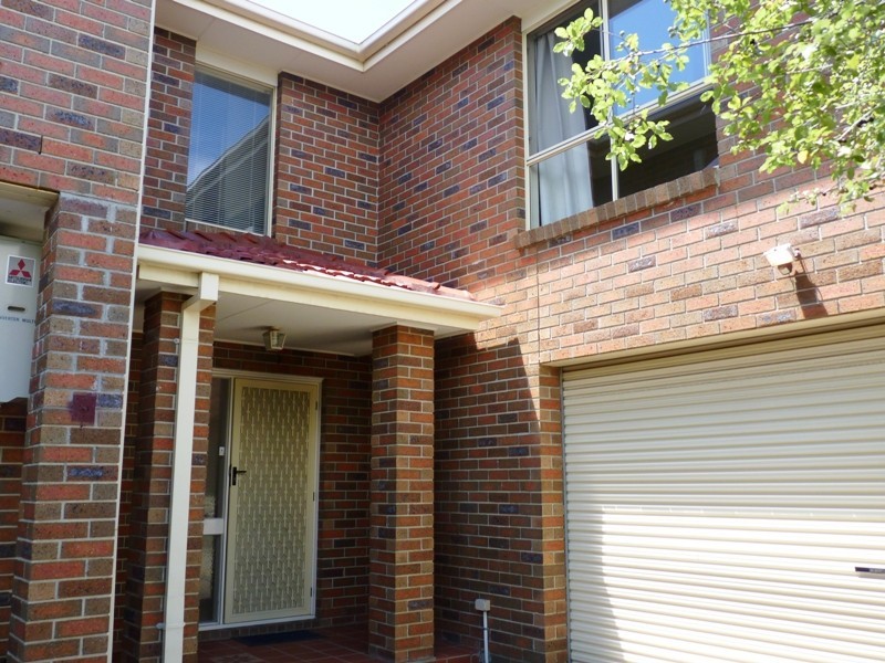 4/24 Kitchener Road, Pascoe Vale VIC 3044