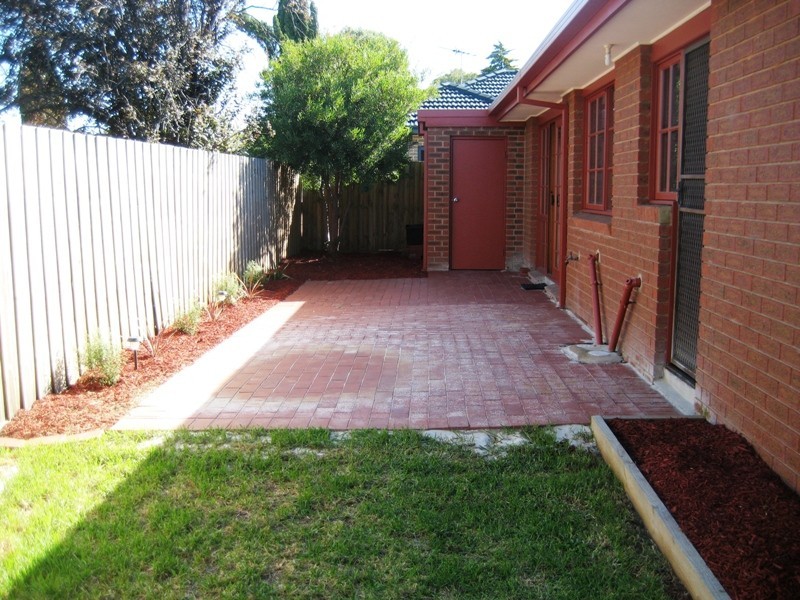 4/35 Clovelly Avenue, Glenroy VIC 3046