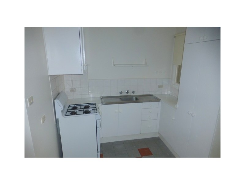 5/6 Hazel Grove, Pascoe Vale VIC 3044