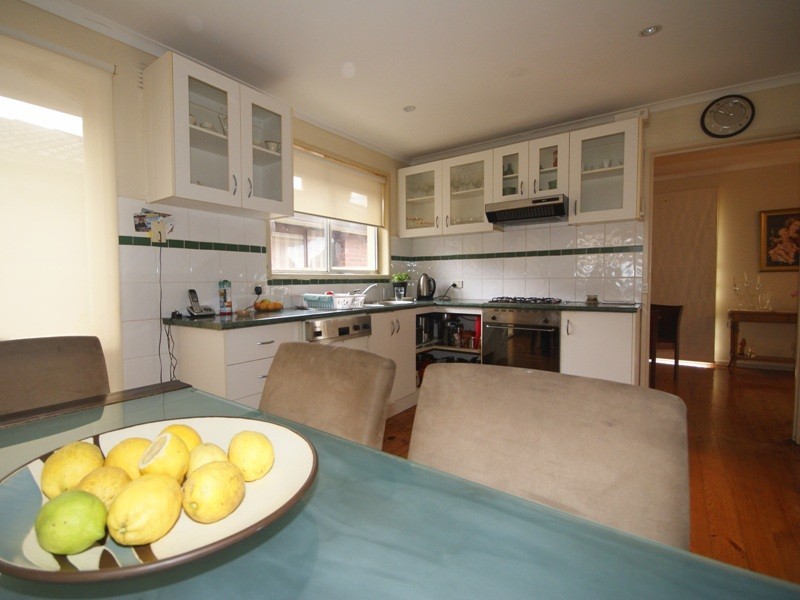 188 Sterling Drive, Keilor East VIC 3033