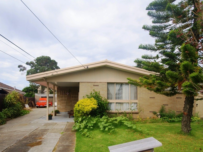 53 Noga Avenue, Keilor East VIC 3033