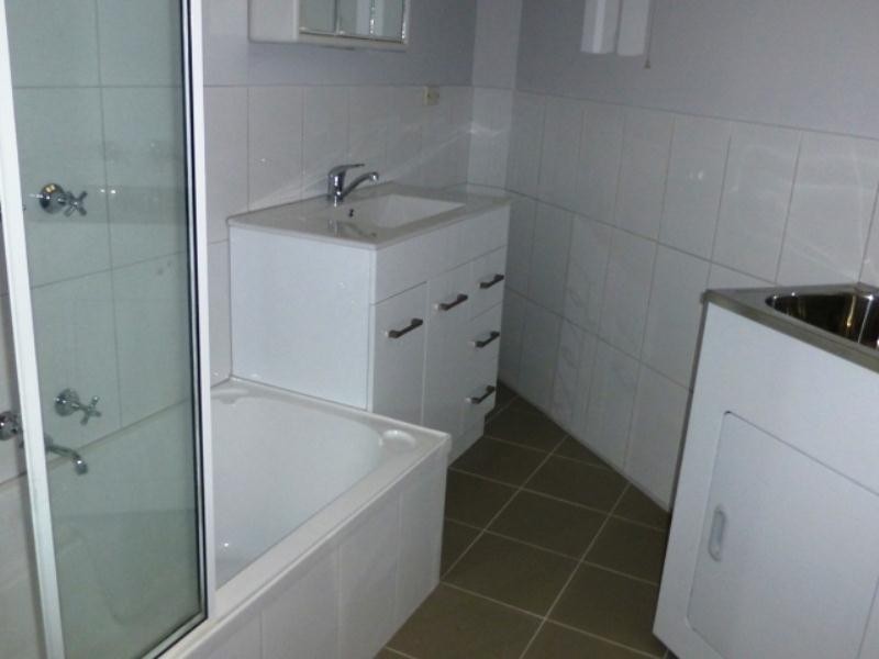 12/1 Gracedale Court, Strathmore VIC 3041