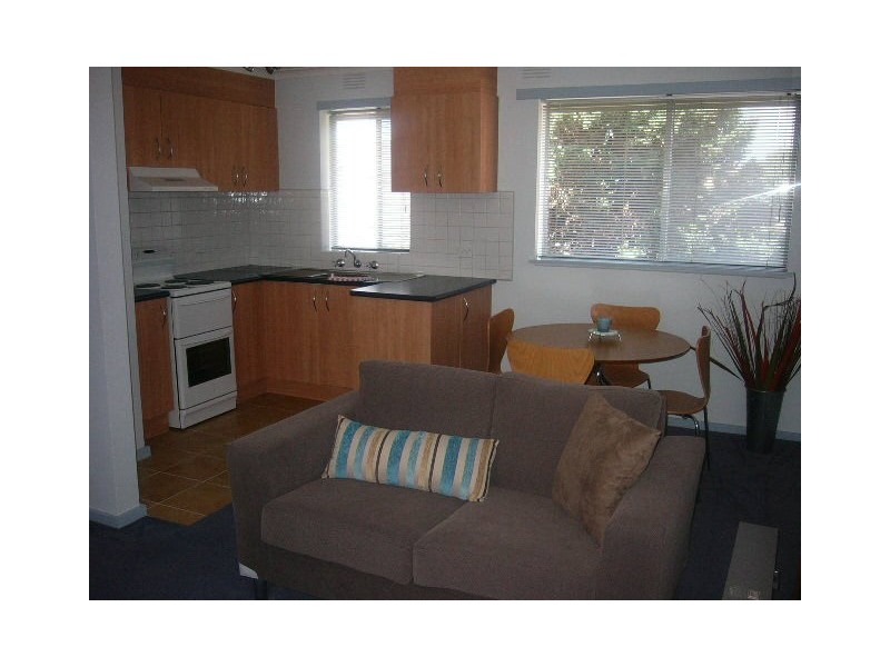 23/15 Royal Avenue, Essendon North VIC 3041