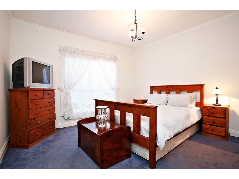 Airport West VIC 3042