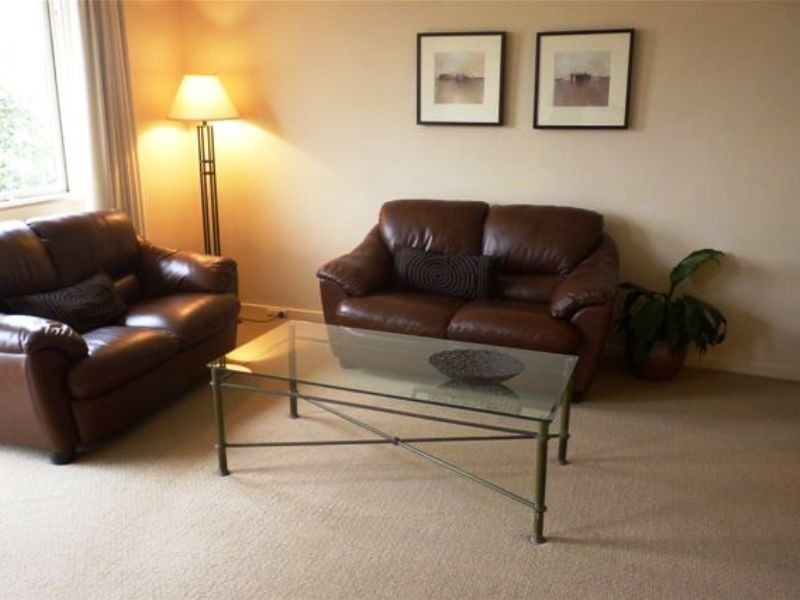 8/14 Raleigh Street, Essendon VIC 3040