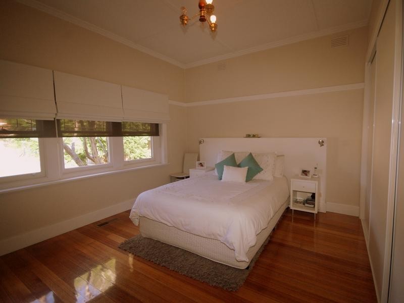 Strathmore VIC 3041