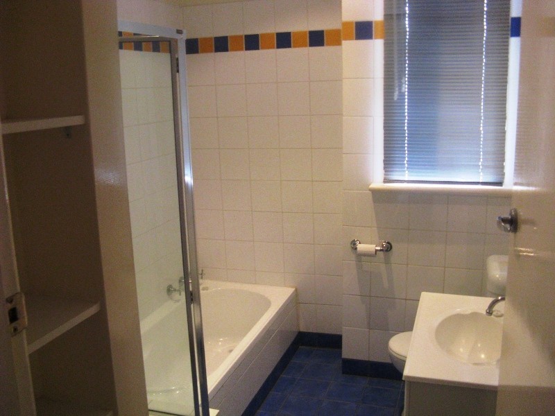 46 Walters Avenue, Airport West VIC 3042