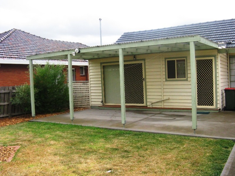 46 Walters Avenue, Airport West VIC 3042