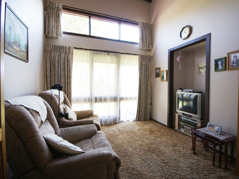 Taylors Lakes VIC 3038