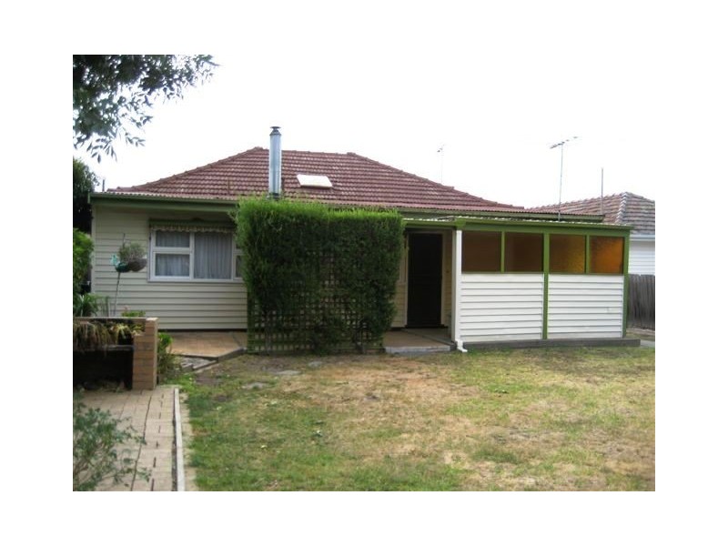 27 Langton Street, Glenroy VIC 3046
