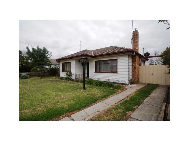 18 Peters Street, Airport West VIC 3042