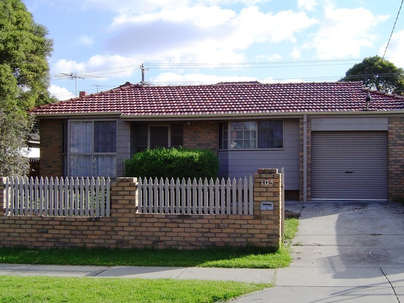 105 Hoffmans Road, Niddrie VIC 3042